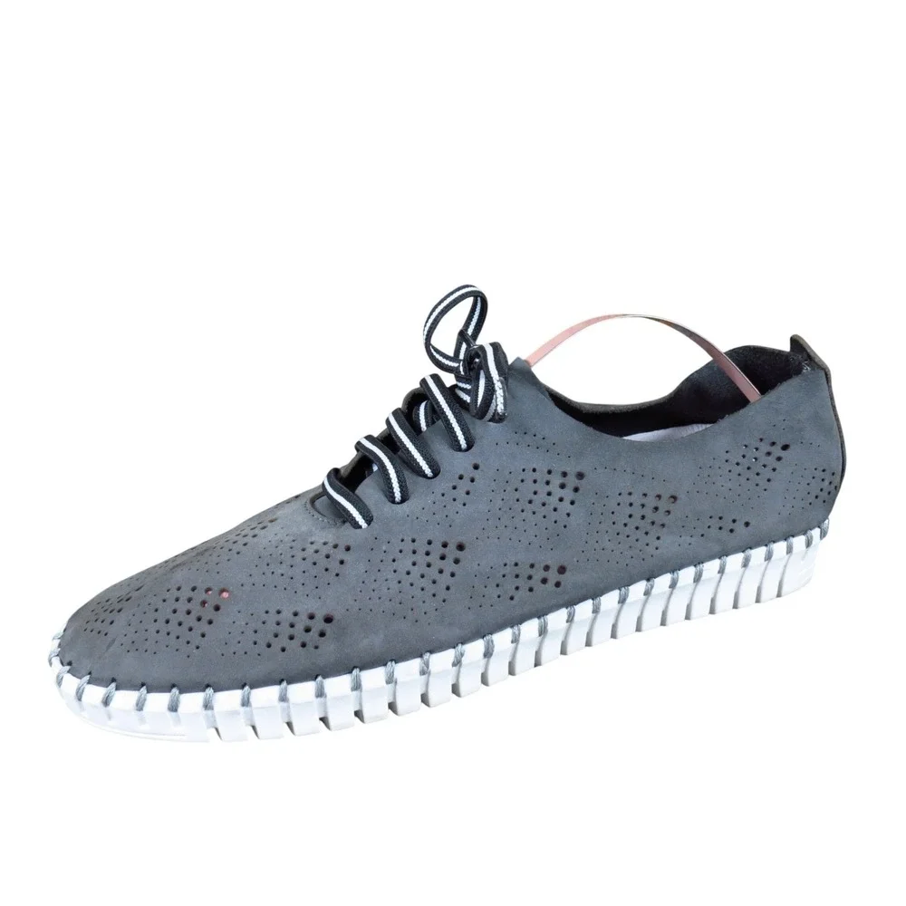 Eric Michael Annie Women Fashion Sneaker Size 37 Walking Travel Grey Suede